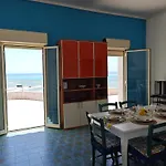 아파트 La Terrazza Di Adele 스코글리티