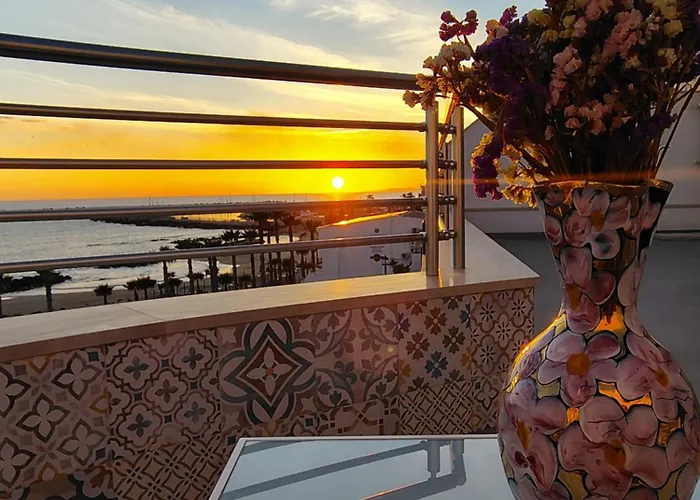 アパート La Terrazza Di Adele スコリッティ